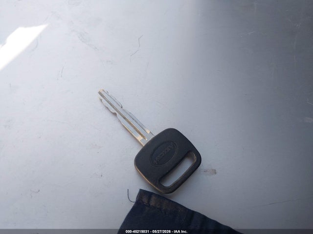 45215031 :رقم المزاد ، JT2AE09B3S0093618 vin ، 1995 Toyota Corolla Le/dx مزاد بيع