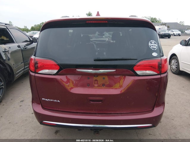 Продаж на аукціоні авто 2017 Chrysler Pacifica Touring-l, vin: 2C4RC1BGXHR530511, номер лоту: 45215110