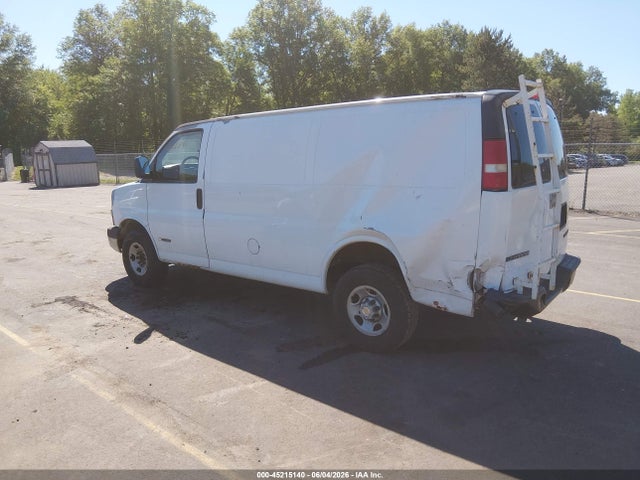2005 Chevrolet Express მანქანა იყიდება აუქციონზე, vin: 1GCGG25V451137454, აუქციონის ნომერი: 45215140