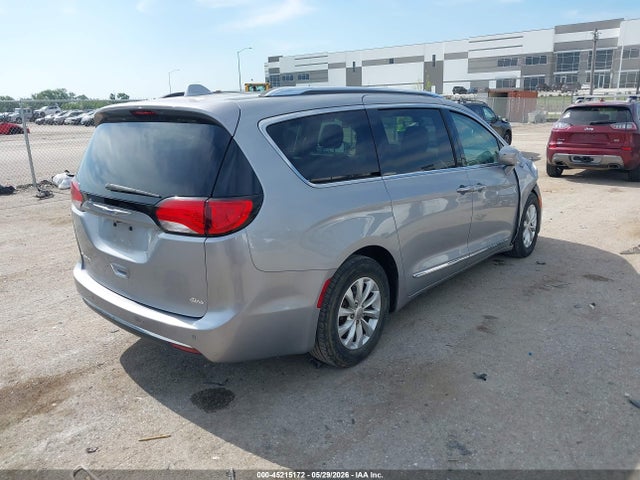 Aukcja sprzedaży 2018 Chrysler Pacifica Touring L, vin: 2C4RC1BG3JR211585, numer aukcji: 45215172