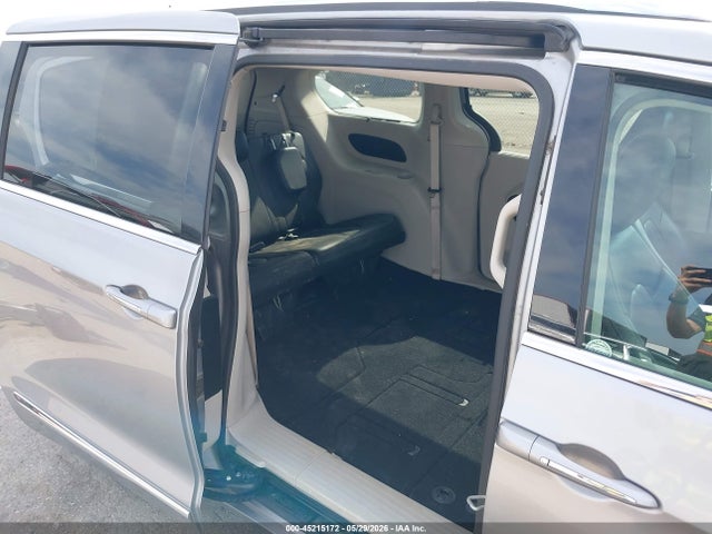 Aukcja sprzedaży 2018 Chrysler Pacifica Touring L, vin: 2C4RC1BG3JR211585, numer aukcji: 45215172