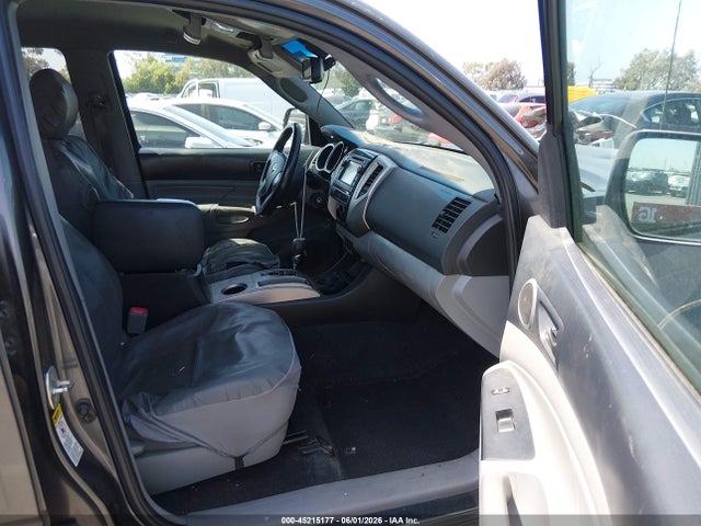 2013 Toyota Tacoma Prerunner V6 მანქანა იყიდება აუქციონზე, vin: 3TMKU4HN3DM038426, აუქციონის ნომერი: 45215177