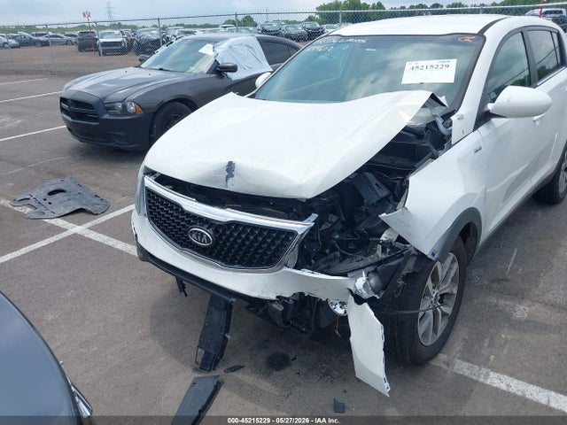 Продажа на аукционе авто 2015 Kia Sportage Lx, vin: KNDPB3AC5F7674602, номер лота: 45215229