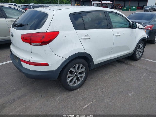Продажа на аукционе авто 2015 Kia Sportage Lx, vin: KNDPB3AC5F7674602, номер лота: 45215229