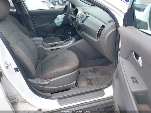 Продажа на аукционе авто 2015 Kia Sportage Lx, vin: KNDPB3AC5F7674602, номер лота: 45215229