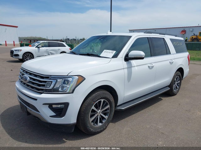 Ford Expedition Max Xlt 2018 1FMJK1JT1JEA42416 Image 2