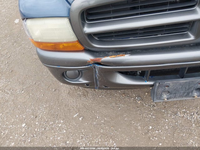 45215266 :رقم المزاد ، 1B7FL16X52S537014 vin ، 2002 Dodge Dakota مزاد بيع