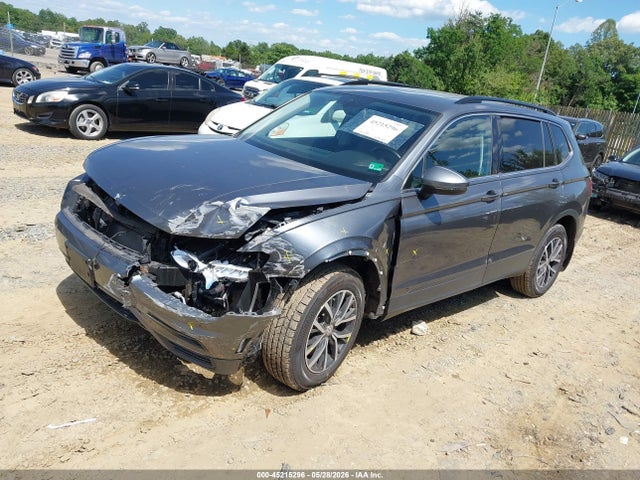 Aukcja sprzedaży 2019 Volkswagen Tiguan 2.0t Se/2.0t Sel/2.0t Sel R-line/2.0t Sel R-line Black, vin: 3VV2B7AX8KM127555, numer aukcji: 45215296