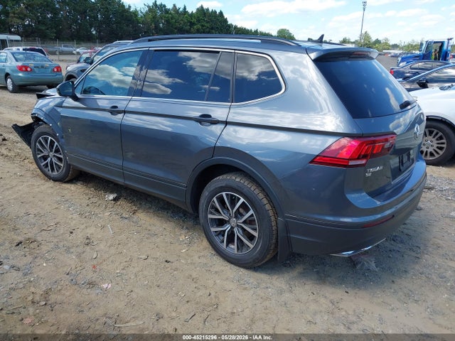Aukcja sprzedaży 2019 Volkswagen Tiguan 2.0t Se/2.0t Sel/2.0t Sel R-line/2.0t Sel R-line Black, vin: 3VV2B7AX8KM127555, numer aukcji: 45215296