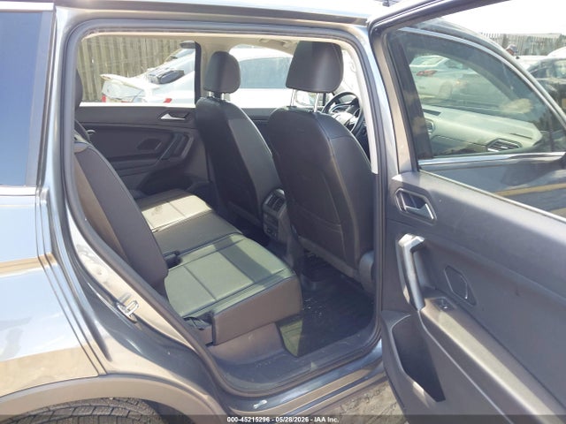 Aukcja sprzedaży 2019 Volkswagen Tiguan 2.0t Se/2.0t Sel/2.0t Sel R-line/2.0t Sel R-line Black, vin: 3VV2B7AX8KM127555, numer aukcji: 45215296