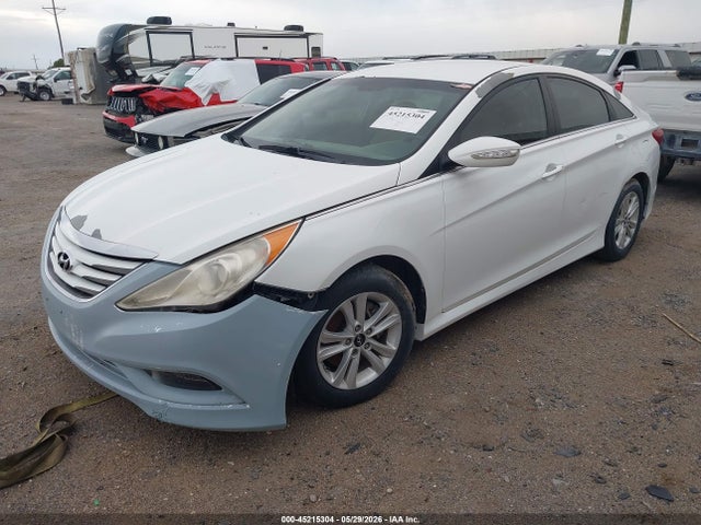 Продаж на аукціоні авто 2014 Hyundai Sonata Gls, vin: 5NPEB4AC3EH915208, номер лоту: 45215304