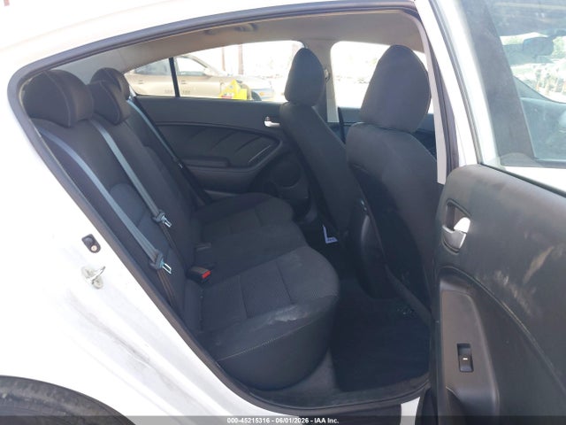 KIA FORTE LX 2018 3KPFK4A78JE219644 Image 8