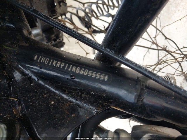 Harley-Davidson FLHXS 2019 1HD1KRP11KB605555 Image 10