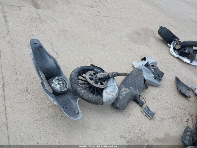 Harley-Davidson FLHXS 2019 1HD1KRP11KB605555 Image 12