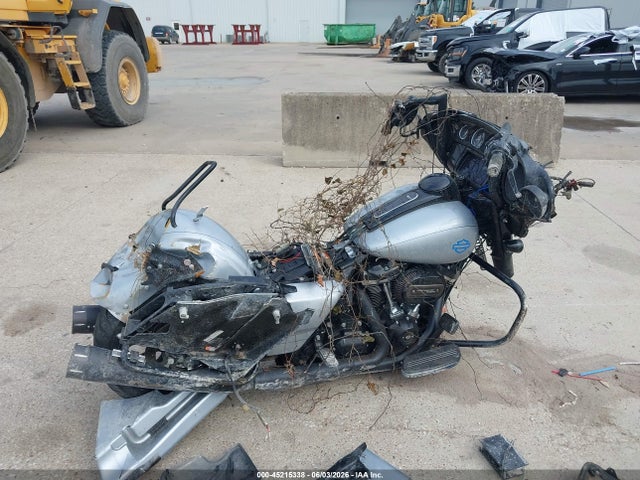 Harley-Davidson FLHXS 2019 1HD1KRP11KB605555 Image 13