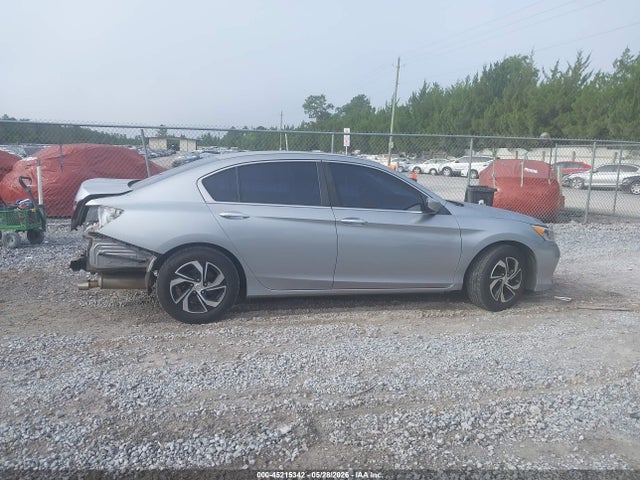 Продаж на аукціоні авто 2017 Honda Accord Lx, vin: 1HGCR2F3XHA017847, номер лоту: 45215342