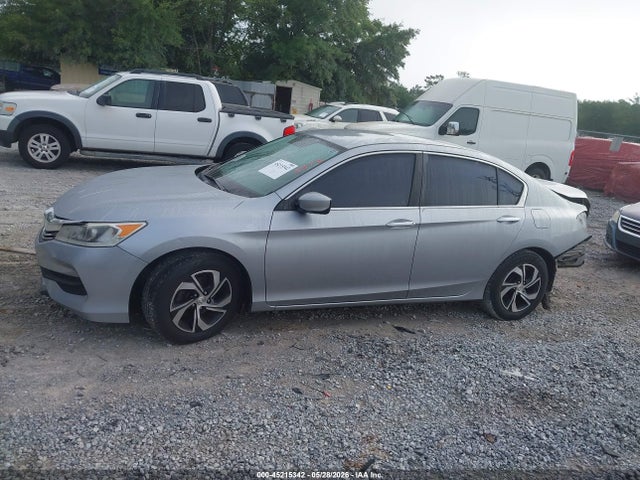 Продаж на аукціоні авто 2017 Honda Accord Lx, vin: 1HGCR2F3XHA017847, номер лоту: 45215342