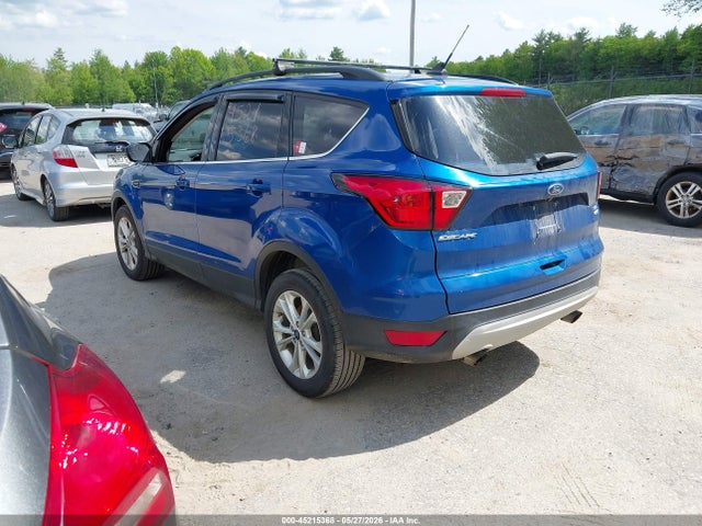 45215368 :رقم المزاد ، 1FMCU9HD8KUB90795 vin ، 2019 Ford Escape Sel مزاد بيع