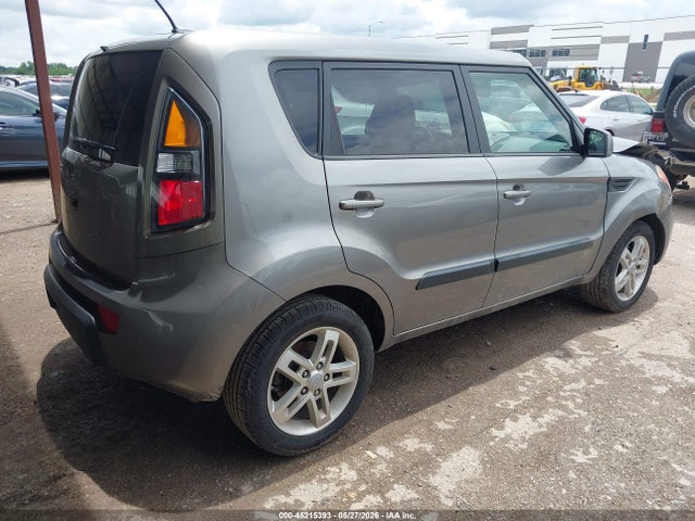 45215393 :رقم المزاد ، KNDJT2A26B7340402 vin ، 2011 Kia Soul + مزاد بيع