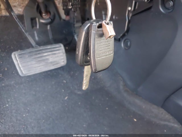 Продажа на аукционе авто 2016 Honda Cr-v Se, vin: 2HKRM4H48GH704714, номер лота: 45215428
