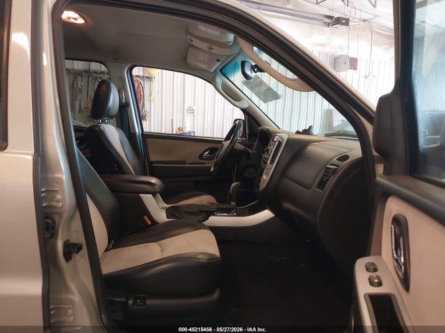 45215456 :رقم المزاد ، 4M2CU57185DJ04307 vin ، 2005 Mercury Mariner Luxury/premier مزاد بيع