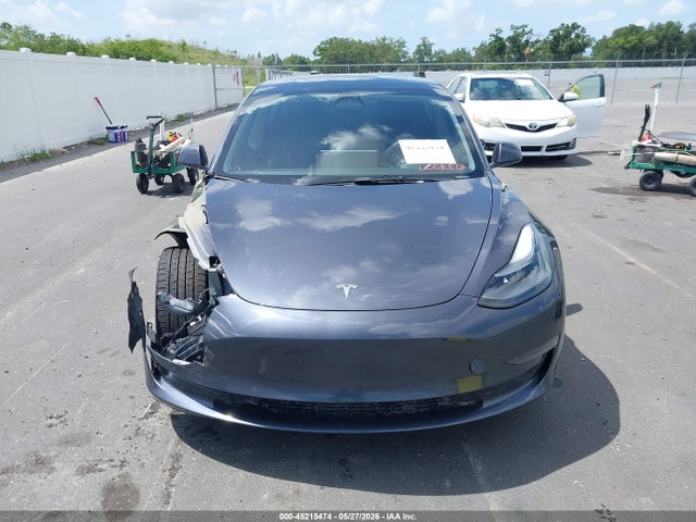 45215474 :رقم المزاد ، 5YJ3E1EA5NF303645 vin ، 2022 Tesla Model 3 Rear-wheel Drive مزاد بيع