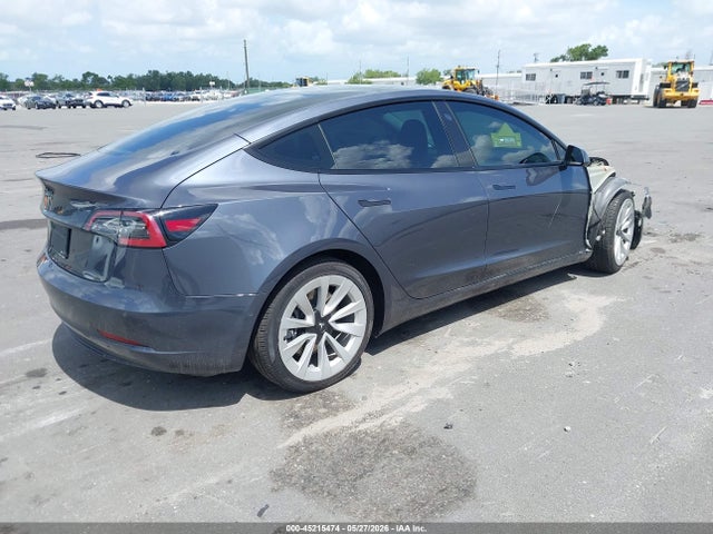 45215474 :رقم المزاد ، 5YJ3E1EA5NF303645 vin ، 2022 Tesla Model 3 Rear-wheel Drive مزاد بيع
