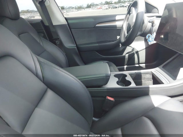 45215474 :رقم المزاد ، 5YJ3E1EA5NF303645 vin ، 2022 Tesla Model 3 Rear-wheel Drive مزاد بيع