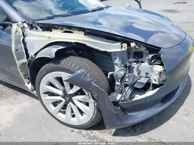 45215474 :رقم المزاد ، 5YJ3E1EA5NF303645 vin ، 2022 Tesla Model 3 Rear-wheel Drive مزاد بيع