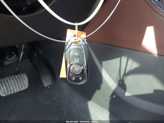 2017 Buick Envision Essence მანქანა იყიდება აუქციონზე, vin: LRBFXBSA9HD103976, აუქციონის ნომერი: 45215480