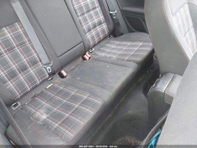 45215501 :رقم المزاد ، WVWEV7AJ4BW235296 vin ، 2011 Volkswagen Gti 2-door مزاد بيع