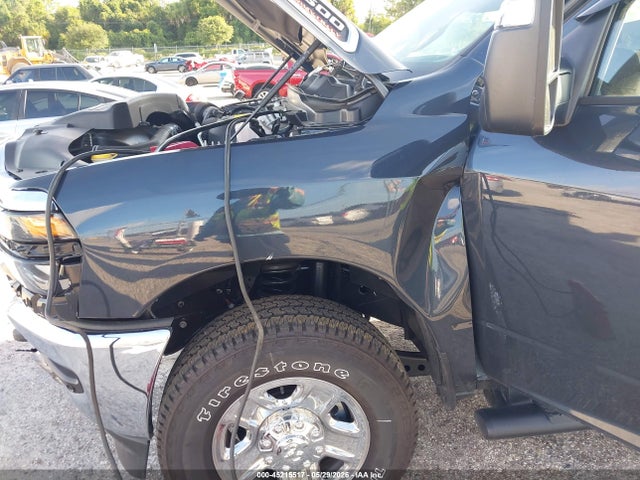 2026 Ram 2500 Tradesman  4x4 6'4 Box მანქანა იყიდება აუქციონზე, vin: 3C6UR5CJ7TG257172, აუქციონის ნომერი: 45215517