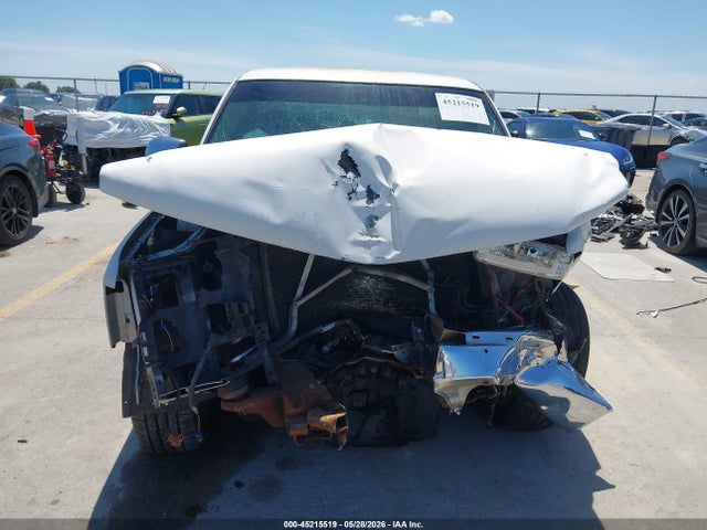 Продаж на аукціоні авто 2001 Chevrolet Silverado 1500 Ls, vin: 2GCEC19T411178340, номер лоту: 45215519