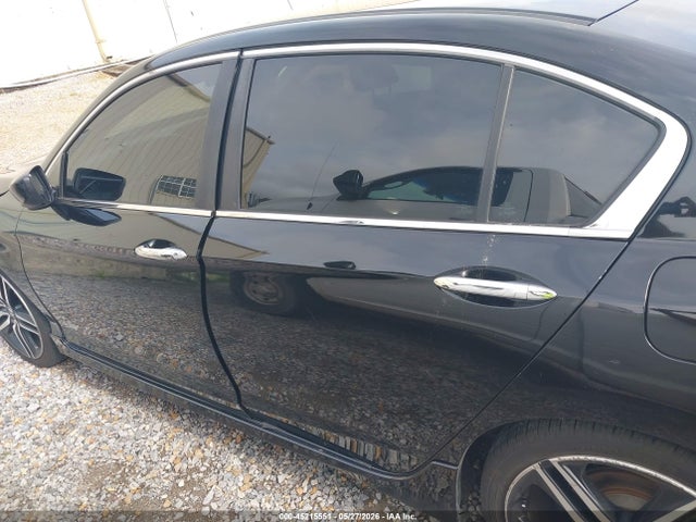1HGCR2F56HA252697 Honda Accord Sport