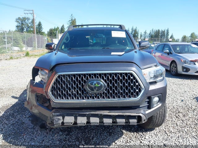 5TFCZ5AN8JX161246 Toyota Tacoma Trd Off Road