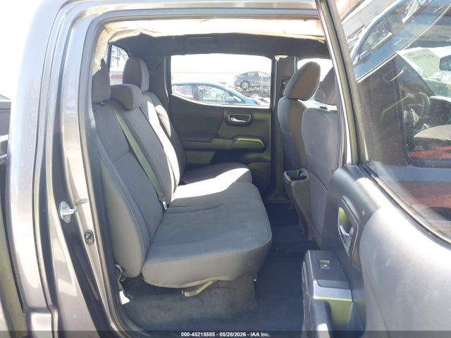 5TFCZ5AN8JX161246 Toyota Tacoma Trd Off Road