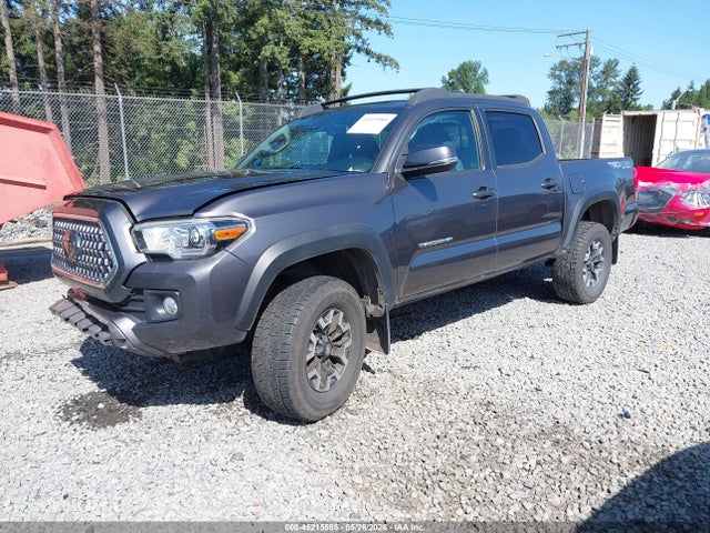 5TFCZ5AN8JX161246 Toyota Tacoma Trd Off Road