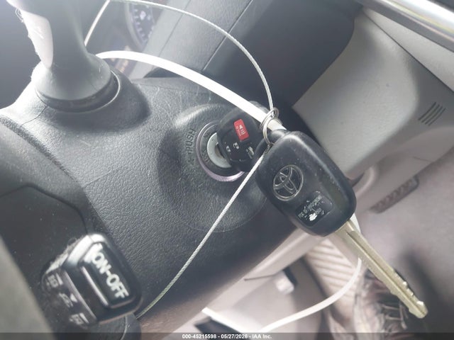 2016 Toyota Camry Le მანქანა იყიდება აუქციონზე, vin: 4T4BF1FK5GR524092, აუქციონის ნომერი: 45215598