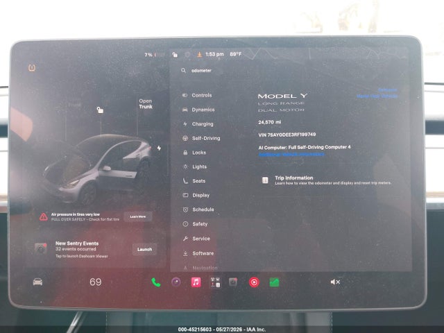 Продаж на аукціоні авто 2024 Tesla Model Y Long Range Dual Motor All-wheel Drive, vin: 7SAYGDEE3RF199749, номер лоту: 45215603