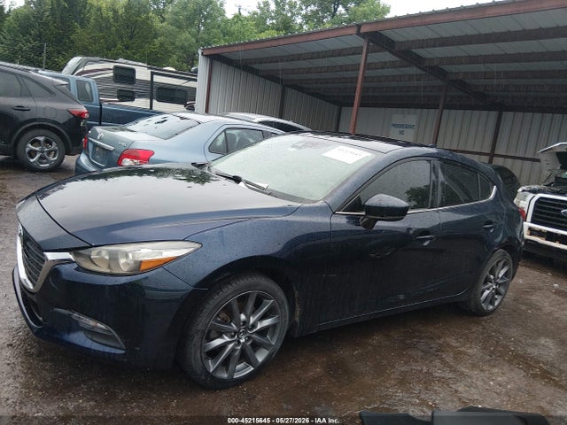 Продаж на аукціоні авто 2018 Mazda Mazda3 Touring, vin: 3MZBN1L30JM194336, номер лоту: 45215645