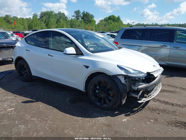 Auction sale of the 2023 Tesla Model Y Awd/long Range Dual Motor All-wheel Drive, vin: 7SAYGDEE1PA033496, lot number: 45215648