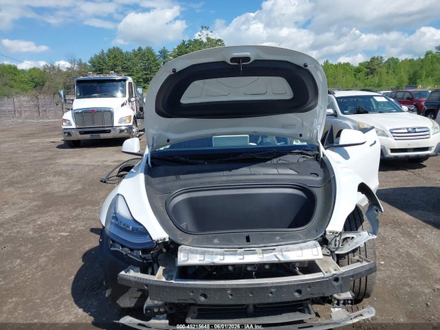 Auction sale of the 2023 Tesla Model Y Awd/long Range Dual Motor All-wheel Drive, vin: 7SAYGDEE1PA033496, lot number: 45215648