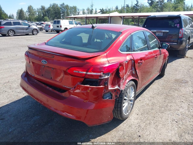 Ford Focus Titanium 2018 1FADP3J26JL314725 Image 4