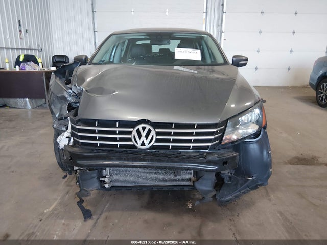 Aukcja sprzedaży 2013 Volkswagen Passat 2.5l Sel Premium, vin: 1VWCH7A32DC082256, numer aukcji: 45215652