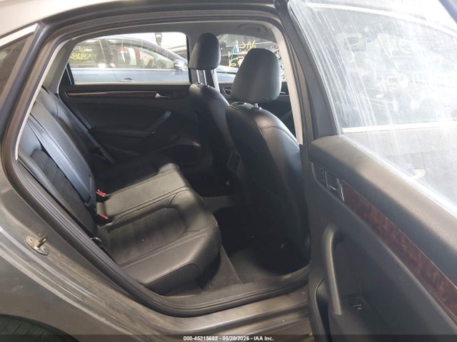 Продажа на аукционе авто 2013 Volkswagen Passat 2.5l Sel Premium, vin: 1VWCH7A32DC082256, номер лота: 45215652