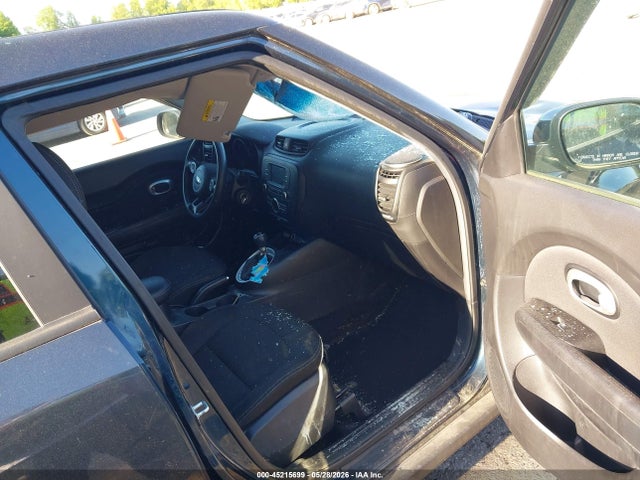 KIA SOUL + 2017 KNDJP3A54H7476637 Image 5