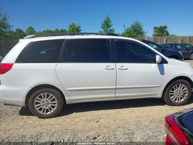 Продаж на аукціоні авто 2010 Toyota Sienna Xle, vin: 5TDYK4CC4AS289425, номер лоту: 45215727