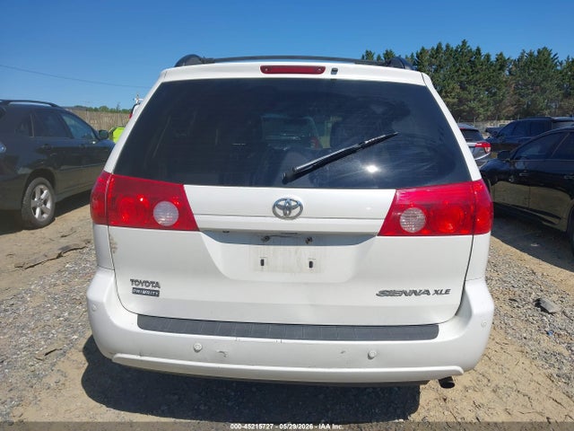 Продаж на аукціоні авто 2010 Toyota Sienna Xle, vin: 5TDYK4CC4AS289425, номер лоту: 45215727