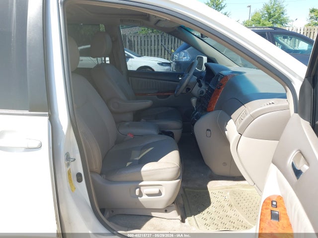 Продаж на аукціоні авто 2010 Toyota Sienna Xle, vin: 5TDYK4CC4AS289425, номер лоту: 45215727