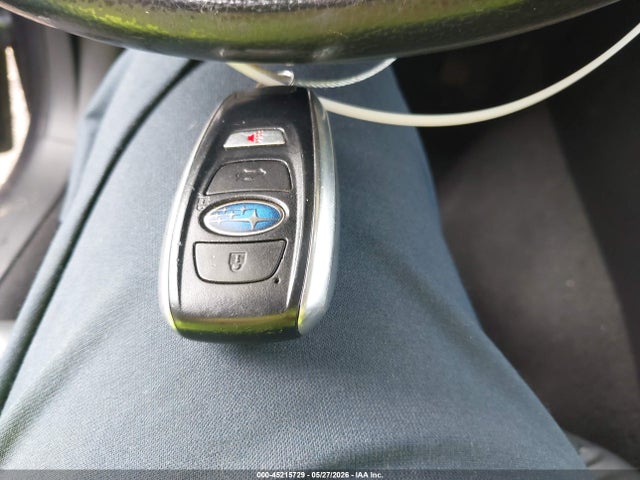 45215729 :رقم المزاد ، 4S3BNAN62H3005899 vin ، 2017 Subaru Legacy 2.5i Limited مزاد بيع